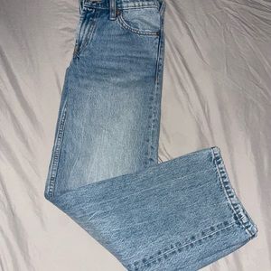Zara light wash mom jeans